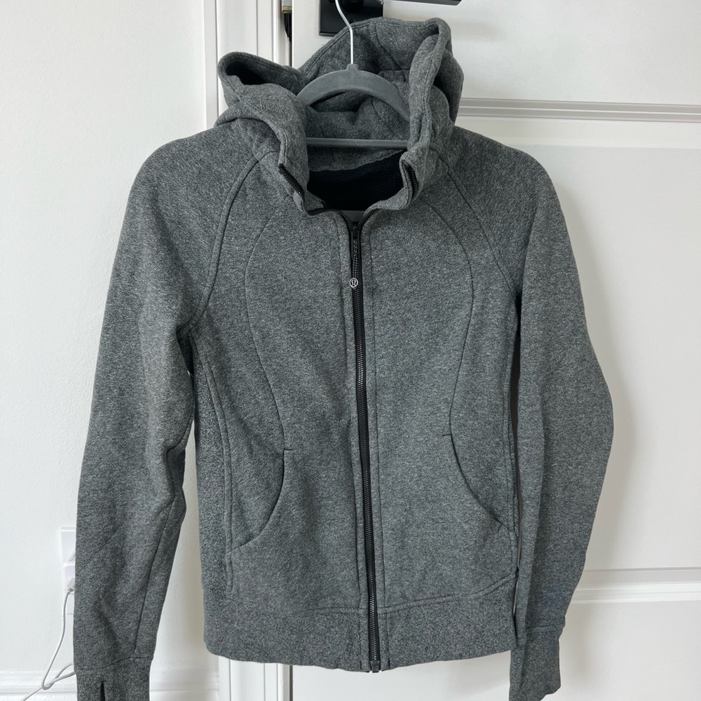 Lulu Lemon Charcoal Gray Zip-Up Hoodie